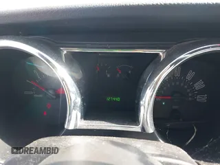 2005 Ford Mustang Deluxe z VIN 1ZVFT80N355125190, wystawiony jako IAAI lot #42444745 z przebiegiem 127 440 mil mil oraz . Historia ofert i sprzedaży dostępna na DreamBid. Obrazek 7.