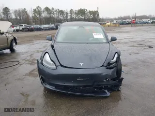 2022 Tesla Model 3 Performance with VIN 5YJ3E1EC2NF336135, listed as a IAAI auction lot 41853826 with 1 mi miles. Bid and sale history available at carsss.com. Image 12.