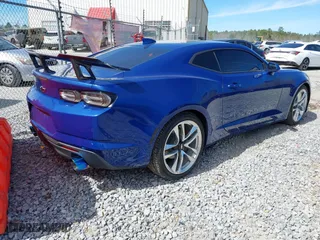 2021 Chevrolet Camaro 1LT with VIN 1G1FA1RS0M0101720, listed as a IAAI auction lot 41734409 with 44,637 mi miles. Bid and sale history available at carsss.com. Image 4.