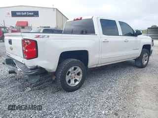 2015 Chevrolet Silverado 1500 LT with VIN 3GCUKREC1FG465118, listed as a IAAI auction lot 41864753 with 290,367 mi miles. Bid and sale history available at carsss.com. Image 4.