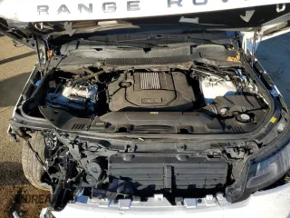 2019 Land Rover Range Rover Sport SE with VIN SALWG2RKXKA421512, listed as a Copart auction lot 83302044 with 102,845 mi miles and Salvage Title. Bid and sale history available at DreamBid. Image 13.