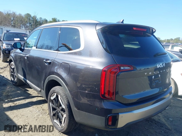 2025 Kia Telluride S with VIN 5XYP64GC4SG591192, listed as a IAAI auction lot 41758197 with 2,673 mi miles and . Bid and sale history available at DreamBid. Image 14.