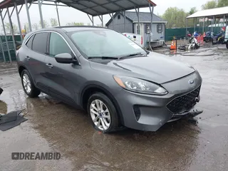 2021 Ford Escape SE with VIN 1FMCU0G62MUA14035, listed as a IAAI auction lot 41988789 with 76,123 mi miles and . Bid and sale history available at DreamBid. Image 1.