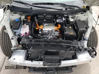 2024 Kia EV6 Light Long Range with VIN KNDC3DLC8R5620922, listed as a Copart auction lot 68384794 with 418 mi miles and Salvage Title. Bid and sale history available at carsss.com. Image 11.
