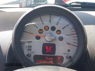 2012 MINI Countryman S с VIN WMWZC3C54CWL86735, выставлен на аукционе IAAI как лот 42448799 с пробегом 113 668 миль миль и . История ставок и продаж доступна на DreamBid. Изображение 7.