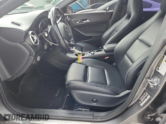 2019 Mercedes-Benz CLA 250 с VIN WDDSJ4EB2KN753631, выставлен на аукционе Copart как лот 60268345 с пробегом 57 692 миль миль и Списание • Salvage title. История ставок и продаж доступна на DreamBid. Изображение 7.