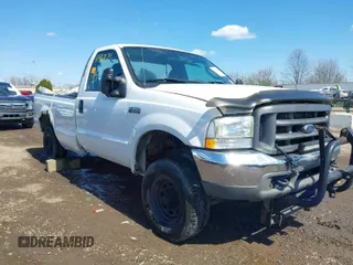 2004 Ford Super Duty F-250 XL with VIN 1FTNF21L14EA04236, listed as a IAAI auction lot 41962625 with 63,001 mi miles. Bid and sale history available at carsss.com. Image 1.