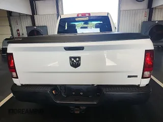 2013 Ram 1500 Tradesman z VIN 1C6RR6FP9DS560721, wystawiony jako IAAI lot #42598892 z przebiegiem 224 498 mil mil oraz . Historia ofert i sprzedaży dostępna na DreamBid. Obrazek 9.