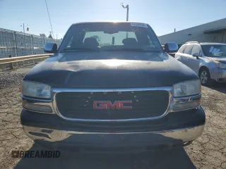 2000 GMC New Sierra 1500 SLE with VIN 2GTEK19T6Y1328851, listed as a Copart auction lot 82308104 with 153,321 mi miles and Salvage Title. Bid and sale history available at carsss.com. Image 5.