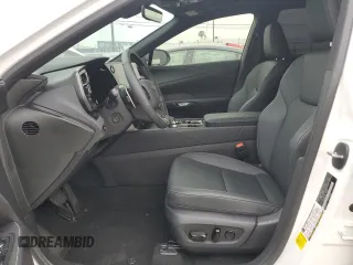 2025 Lexus RX 350h с VIN 2T2BBMCAXSC073900, выставлен на аукционе Copart как лот 59898985 с пробегом 3 409 миль миль и Списание • Salvage title. История ставок и продаж доступна на DreamBid. Изображение 7.