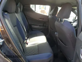 2021 Toyota C-HR LE z VIN NMTKHMBX2MR133802, wystawiony jako Copart lot #54398745 z przebiegiem 152 133 mil mil oraz Szkoda całkowita • Salvage title. Historia ofert i sprzedaży dostępna na DreamBid. Obrazek 10.