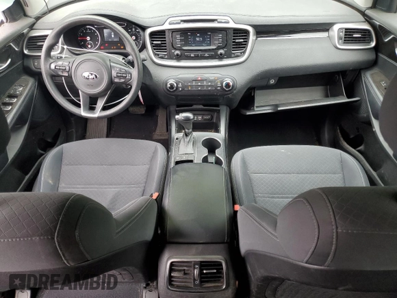 2018 Kia Sorento LX with VIN 5XYPGDA55JG365362, listed as a Copart auction lot 54647945 with 110,487 mi miles and Salvage Title. Bid and sale history available at carsss.com. Image 8.