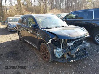 2018 Mitsubishi Outlander SEL with VIN JA4J24A56JZ040509, listed as a IAAI auction lot 41293973 with 150,753 mi miles and . Bid and sale history available at DreamBid. Image 1.