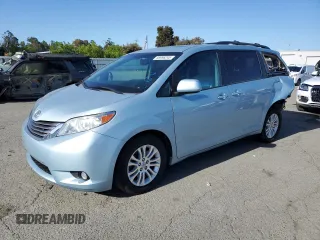 2016 Toyota Sienna XLE с VIN 5TDYK3DC1GS738562, выставлен на аукционе Copart как лот 56996245 с пробегом 142 486 миль миль и Списание • Salvage title. История ставок и продаж доступна на DreamBid. Изображение 1.