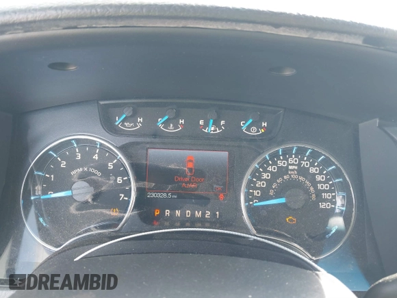 2014 Ford F-150 XL with VIN 1FTFW1CTXEFC12946, listed as a IAAI auction lot 41814929 with 230,328 mi miles. Bid and sale history available at carsss.com. Image 7.