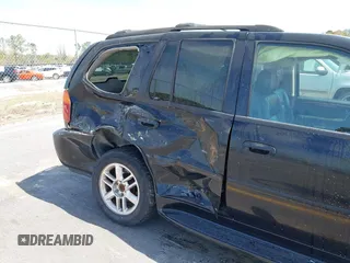 2007 GMC Envoy Denali with VIN 1GKES63MX72103849, listed as a IAAI auction lot 41904190 with 237,261 mi miles. Bid and sale history available at carsss.com. Image 13.