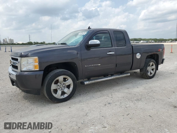 2010 Chevrolet Silverado 1500 LT with VIN 1GCSKSE33AZ115058, listed as a Copart auction lot 55384325 with 170,468 mi miles and Clean Title. Bid and sale history available at DreamBid. Image 1.