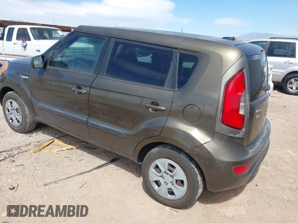 2013 Kia Soul with VIN KNDJT2A52D7549343, listed as a IAAI auction lot 42054180 with 124,457 mi miles and . Bid and sale history available at DreamBid. Image 3.