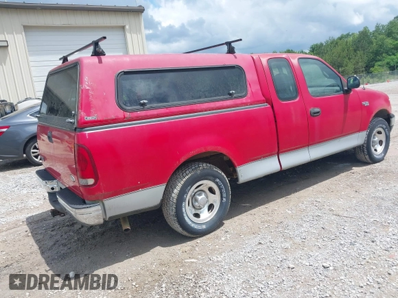 1999 Ford F-150 z VIN 1FTZX1723XNA41946, wystawiony jako IAAI lot #42255760 z przebiegiem 162 612 mil mil oraz . Historia ofert i sprzedaży dostępna na DreamBid. Obrazek 4.