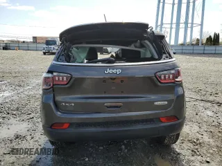 2019 Jeep Compass Latitude with VIN 3C4NJDBB5KT675311, listed as a Copart auction lot 51430265 with Not Provided miles and Salvage Title. Bid and sale history available at DreamBid. Image 6.