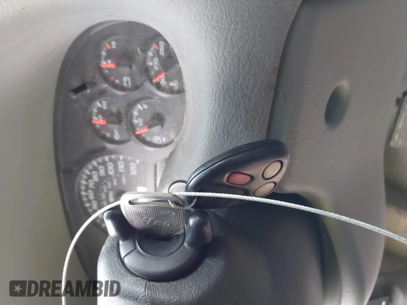 2005 Chevrolet TrailBlazer LT with VIN 1GNDT13S252253903, listed as a IAAI auction lot 42075661 with 186,673 mi miles and . Bid and sale history available at DreamBid. Image 11.