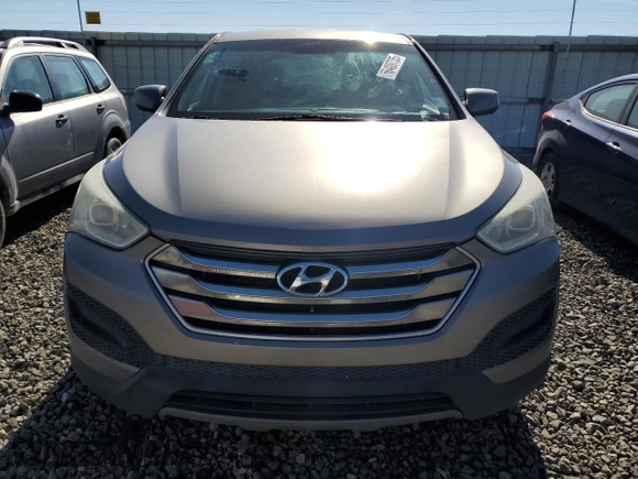 2016 Hyundai Santa Fe z VIN 5XYZTDLB5GG326500, wystawiony jako Copart lot #56409735 z przebiegiem 283 630 mil mil oraz Czysty tytuł • Clean title. Historia ofert i sprzedaży dostępna na DreamBid. Obrazek 5.