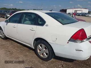 2008 Chevrolet Impala LT with VIN 2G1WT58K181217229, listed as a IAAI auction lot 42181437 with 220,597 mi miles and . Bid and sale history available at DreamBid. Image 6.