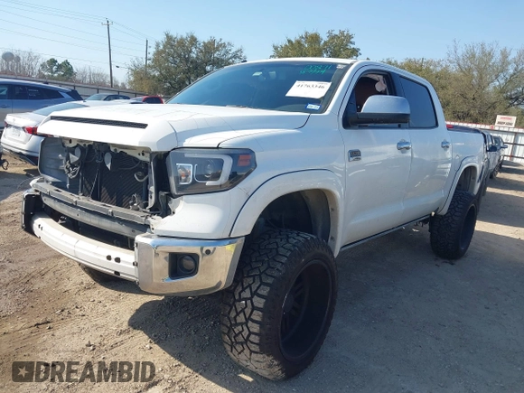 2015 Toyota Tundra Platinum z VIN 5TFGY5F15FX176935, wystawiony jako IAAI lot #41763346 z przebiegiem 150 110 mil mil oraz . Historia ofert i sprzedaży dostępna na DreamBid. Obrazek 18.
