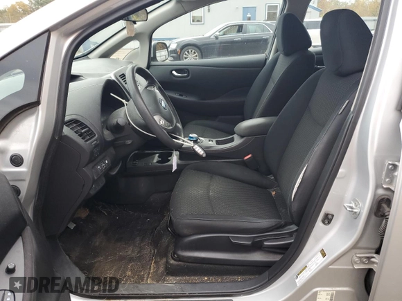 2016 Nissan LEAF S with VIN 1N4AZ0CPXGC300632, listed as a Copart auction lot 73519553 with 71,086 mi miles. Bid and sale history available at carsss.com. Image 7.