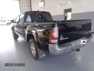 2014 Toyota Tacoma with VIN 3TMMU4FN8EM068633, listed as a IAAI auction lot 42727713 with 185,402 mi miles and . Bid and sale history available at DreamBid. Image 16.