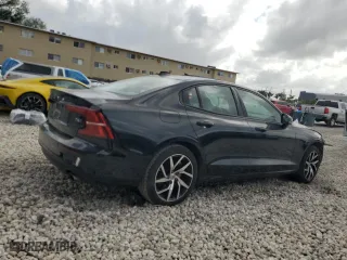 2020 Volvo S60 Momentum with VIN 7JRA22TK2LG063928, listed as a Copart auction lot 51087905 with 78,434 mi miles and Salvage Title. Bid and sale history available at carsss.com. Image 3.