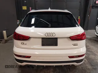 2018 Audi Q3 Premium with VIN WA1ECCFS0JR033790, listed as a IAAI auction lot 42179609 with 45,548 mi miles and . Bid and sale history available at DreamBid. Image 16.