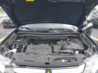 2017 Mitsubishi Outlander ES z VIN JA4AZ2A3XHZ052168, wystawiony jako IAAI lot #42194062 z przebiegiem 209 195 mil mil oraz . Historia ofert i sprzedaży dostępna na DreamBid. Obrazek 10.