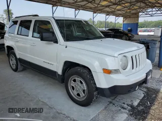 2013 Jeep Patriot Sport with VIN 1C4NJPBA5DD209606, listed as a Copart auction lot 59573675 with 106,191 mi miles and Salvage title. Bid and sale history available at DreamBid. Image 4.