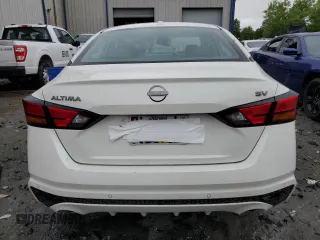2024 Nissan Altima SV with VIN 1N4BL4DV8RN429650, listed as a Copart auction lot 55502375 with 18,009 mi miles and Salvage Title. Bid and sale history available at DreamBid. Image 6.