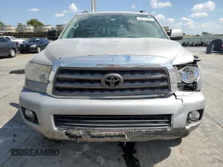 2011 Toyota Sequoia SR5 with VIN 5TDZM5G15BS002852, listed as a Copart auction lot 72257544 with 198,584 mi miles and Salvage Title. Bid and sale history available at carsss.com. Image 5.