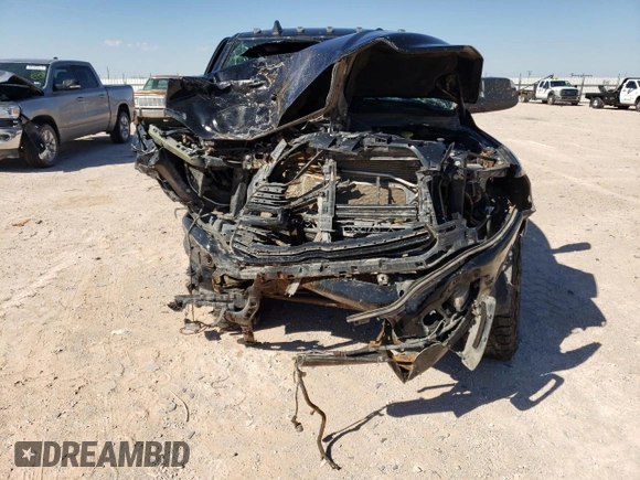 2022 Ram 2500 Laramie z VIN 3C6UR5FJ2NG144079, wystawiony jako Copart lot #68461813 z przebiegiem 155 979 mil mil oraz Nie do naprawy • Non repairable. Historia ofert i sprzedaży dostępna na DreamBid. Obrazek 5.