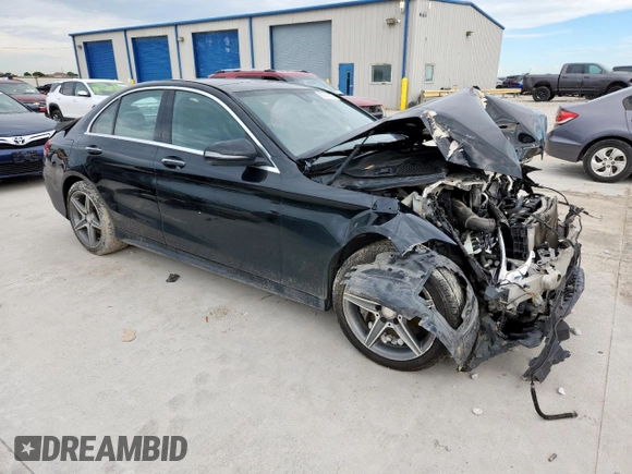 2016 Mercedes-Benz C 300 Luxury with VIN 55SWF4KB2GU110217, listed as a Copart auction lot 60351365 with Not provided miles and Salvage title. Bid and sale history available at DreamBid. Image 4.
