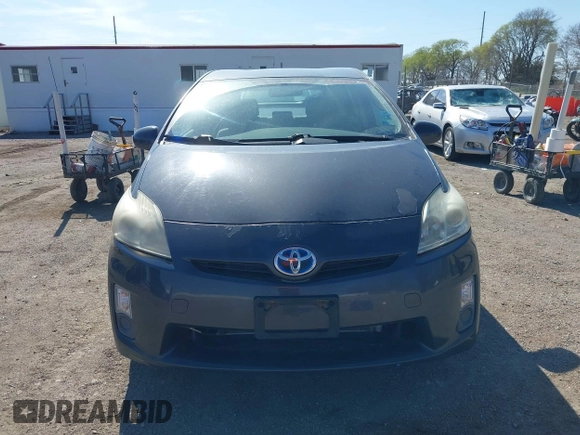2011 Toyota Prius I with VIN JTDKN3DU4B0272062, listed as a IAAI auction lot 42082145 with 178,605 mi miles and . Bid and sale history available at DreamBid. Image 12.