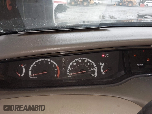 2001 Toyota Avalon XL with VIN 4T1BF28B61U121131, listed as a IAAI auction lot 41754904 with 266,554 mi miles and . Bid and sale history available at carsss.com. Image 7.