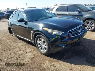 2010 Infiniti FX35 with VIN JN8AS1MU1AM800886, listed as a IAAI auction lot 41511299 with 151,381 mi miles. Bid and sale history available at carsss.com. Image 1.