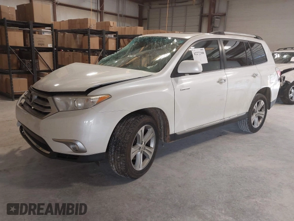 2013 Toyota Highlander Limited z VIN 5TDYK3EH1DS121622, wystawiony jako IAAI lot #42272380 z przebiegiem 191 400 mil mil oraz . Historia ofert i sprzedaży dostępna na DreamBid. Obrazek 2.