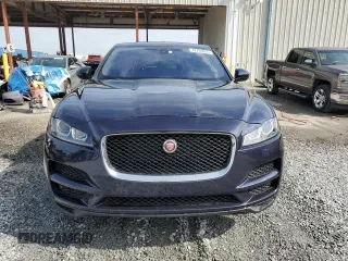 2018 Jaguar F-Pace 20d Premium with VIN SADCJ2FN9JA326677, listed as a Copart auction lot 42704055 with 104,968 mi miles and Salvage Title. Bid and sale history available at DreamBid. Image 5.