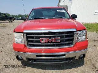 2011 GMC Sierra 1500 SLE z VIN 3GTP2VE3XBG251342, wystawiony jako Copart lot #59854055 z przebiegiem 116 889 mil mil oraz Czysty tytuł • Clean title. Historia ofert i sprzedaży dostępna na DreamBid. Obrazek 5.
