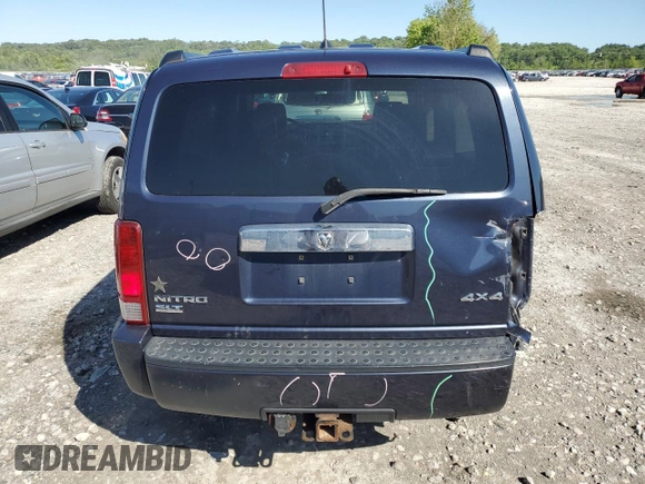 2008 Dodge Nitro SLT z VIN 1D8GU58KX8W259692, wystawiony jako Copart lot #57443205 z przebiegiem 178 480 mil mil oraz Szkoda całkowita • Salvage title. Historia ofert i sprzedaży dostępna na DreamBid. Obrazek 6.