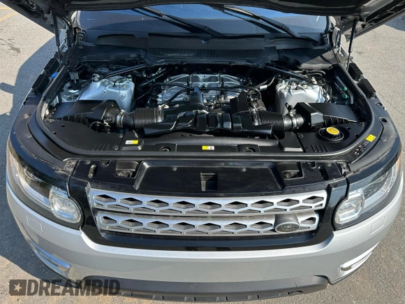 2017 Land Rover Range Rover Sport HSE with VIN SALWR2FV0HA680866, listed as a Copart auction lot 63821905 with 95,098 mi miles and Clean title. Bid and sale history available at DreamBid. Image 8.