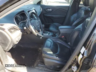 2017 Jeep Cherokee Limited with VIN 1C4PJLDB4HW516170, listed as a Copart auction lot 48109865 with 151,647 mi miles and Salvage Title. Bid and sale history available at carsss.com. Image 7.
