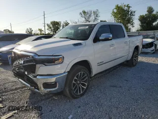 2025 Ram 1500 Limited z VIN 1C6SRFHP8SN550739, wystawiony jako Copart lot #54142065 z przebiegiem 16 106 mil mil oraz Szkoda całkowita • Salvage title. Historia ofert i sprzedaży dostępna na DreamBid. Obrazek 1.