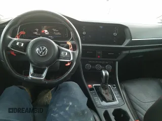 2020 Volkswagen Jetta GLI S z VIN 3VW6T7BUXLM057668, wystawiony jako Copart lot #49791945 z przebiegiem 96 606 mil mil oraz Szkoda całkowita • Salvage title. Historia ofert i sprzedaży dostępna na DreamBid. Obrazek 8.