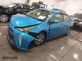 2022 Toyota Prius LE with VIN JTDL9MFU0N3039049, listed as a IAAI auction lot 41366833 with 24,175 mi miles. Bid and sale history available at carsss.com. Image 17.